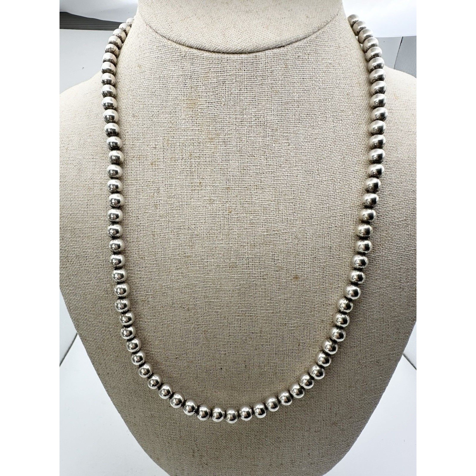 Vintage Native American 6mm Sterling Silver Bead Necklace 20 289$
